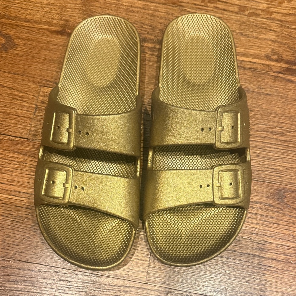 Women’s Metallic Gold Double-Buckle Slide Sandals